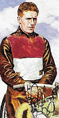 File:Ginger Lees motorcycle speedway rider cigarette card.png