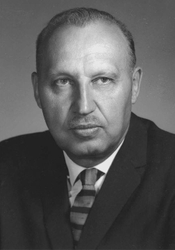 <span class="mw-page-title-main">Leslie Kish</span> Hungarian-American statistician and survey methodologist