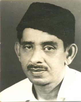 <span class="mw-page-title-main">M. P. M. Ahammed Kurikkal</span> Indian politician and social worker
