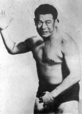 <span class="mw-page-title-main">Duke Keomuka</span> American professional wrestler (1921–1991)