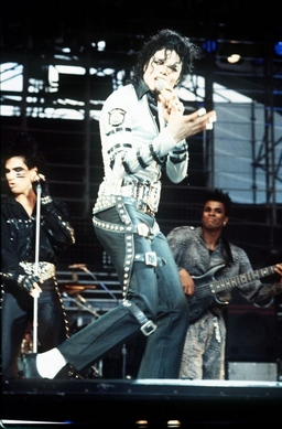 File:Michael Jackson in Cardiff, July 26, 1988.jpg