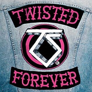 Twisted sister i am. Пластинка Twisted sister. Твистед систер нашивка. Twisted sister album. Twisted Forever-a Tribute to Twisted sisters.