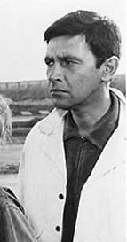 <span class="mw-page-title-main">Jack Mullaney</span> American actor (1929–1982)