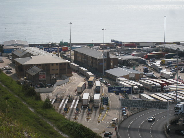 File:Lorries at Dover docks in 2010.jpg