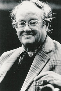 <span class="mw-page-title-main">John Mortimer</span> British barrister and author (1923–2009)