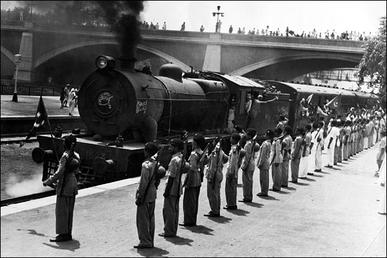 File:Send-off-delhi1947.jpg