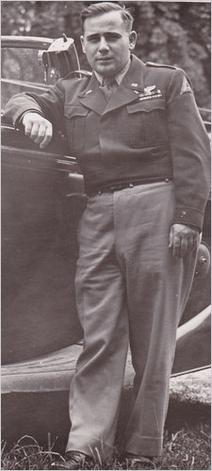 Arnold Hans Weiss (ca. 1945) .jpg