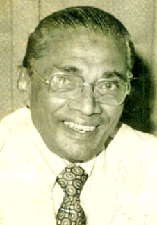 File:Abdul Bakeer Markar.jpg