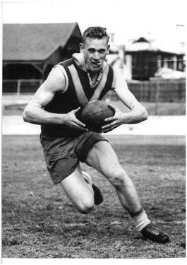 <span class="mw-page-title-main">Frank Treasure</span> Australian rules footballer