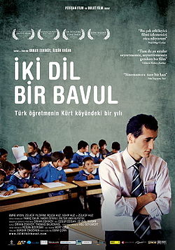 Picture of a movie: İki Dil Bir Bavul