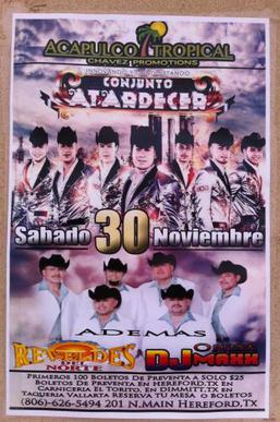 File:Spanish-language concert poster in Farwell, Texas.jpg