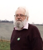 <span class="mw-page-title-main">Tim Beaumont</span> British politician and priest, lived 1928–2008