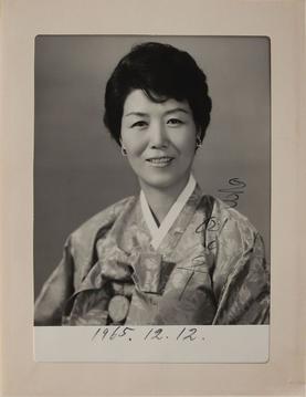 <span class="mw-page-title-main">Yuk Young-soo</span> First Lady of South Korea from 1962 to 1974