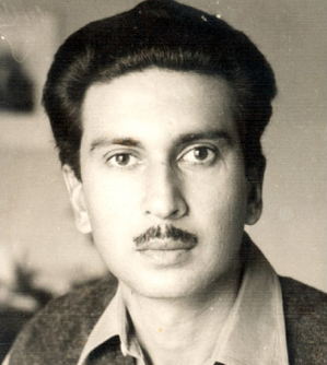 <span class="mw-page-title-main">Hayat Sherpao</span> Pakistani politician (1937–1975)