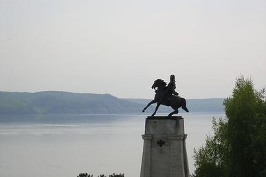 タチシュチェフ記念碑 トリアッティ Tatishchev Monument Tolyatti 21 Pov Wiki