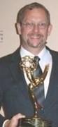 John Neary accepterar Emmy Award.jpeg