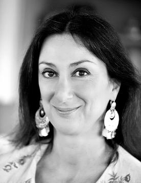 <span class="mw-page-title-main">Daphne Caruana Galizia</span> Maltese journalist and blogger (1964–2017)