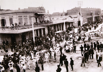 File:Chinese event on I Street 1882.jpg