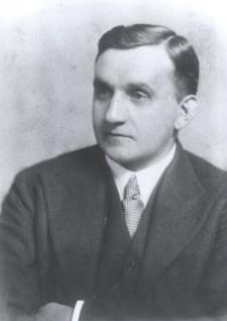 <span class="mw-page-title-main">Donald Whatley Roy</span>