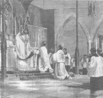 File:Tridentine mass.jpg