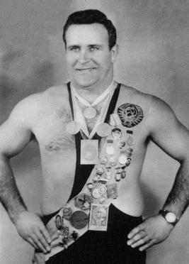 <span class="mw-page-title-main">Vladimir Maneyev</span> Russian Greco-Roman wrestler