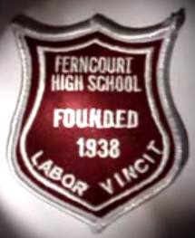 Ferncourt High School emblem.png