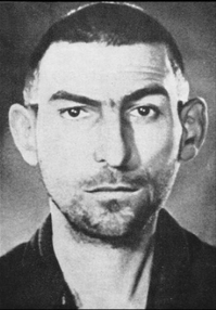 <span class="mw-page-title-main">Gustav Sorge</span> German SS officer and convicted war criminal (1911–1978)