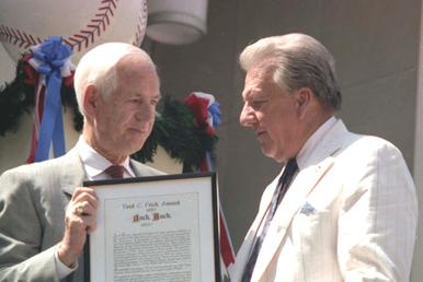 Jack Buck (left) with Ralph Kiner at the 1987 Hall of Fame induction ceremony.