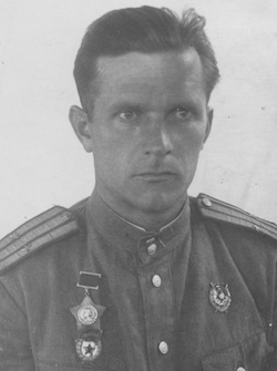 <span class="mw-page-title-main">Aleksandr Golovachev</span> Red army colonel