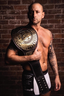 <span class="mw-page-title-main">Lionheart (UK wrestler)</span> British professional wrestler (1982–2019)