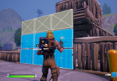 File:Building in Fortnite.png