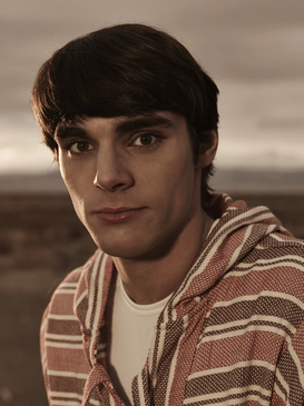 <span class="mw-page-title-main">Walter White Jr.</span> Fictional character from Breaking Bad