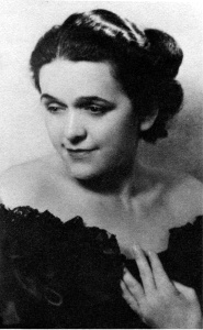 Lena Machado, rok.  1940.jpg