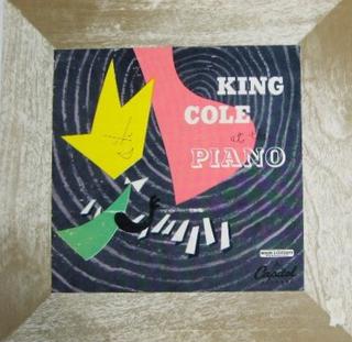 File:NatKingCole KingColeAtThePiano.jpg