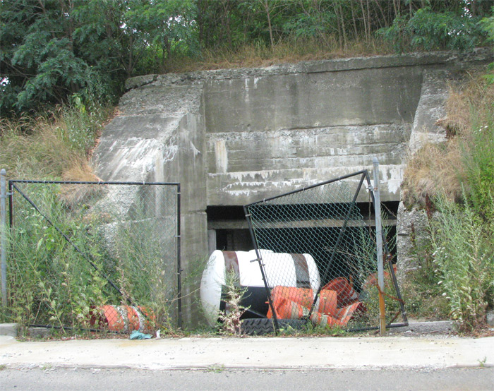 File:Switchboard-Bunker.jpg