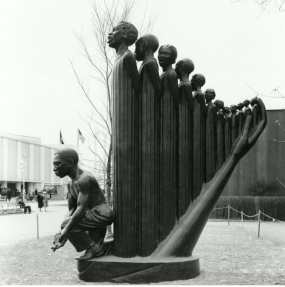 File:Lift Every Voice and Sing (sculpture).png