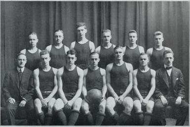 File:1915-16 Fighting Illini men's basketball team.jpg