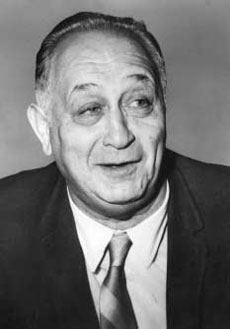 <span class="mw-page-title-main">Eddie Gottlieb</span> Ukrainian-American basketball coach and executive (1898–1979)