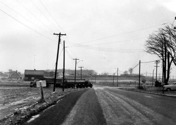 File:Ottawa St facing east at at Henry Sturm Blvd, 1961.png