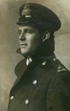 <span class="mw-page-title-main">Euan Dickson</span> NZ WW1 bomber pilot (1892-1980)