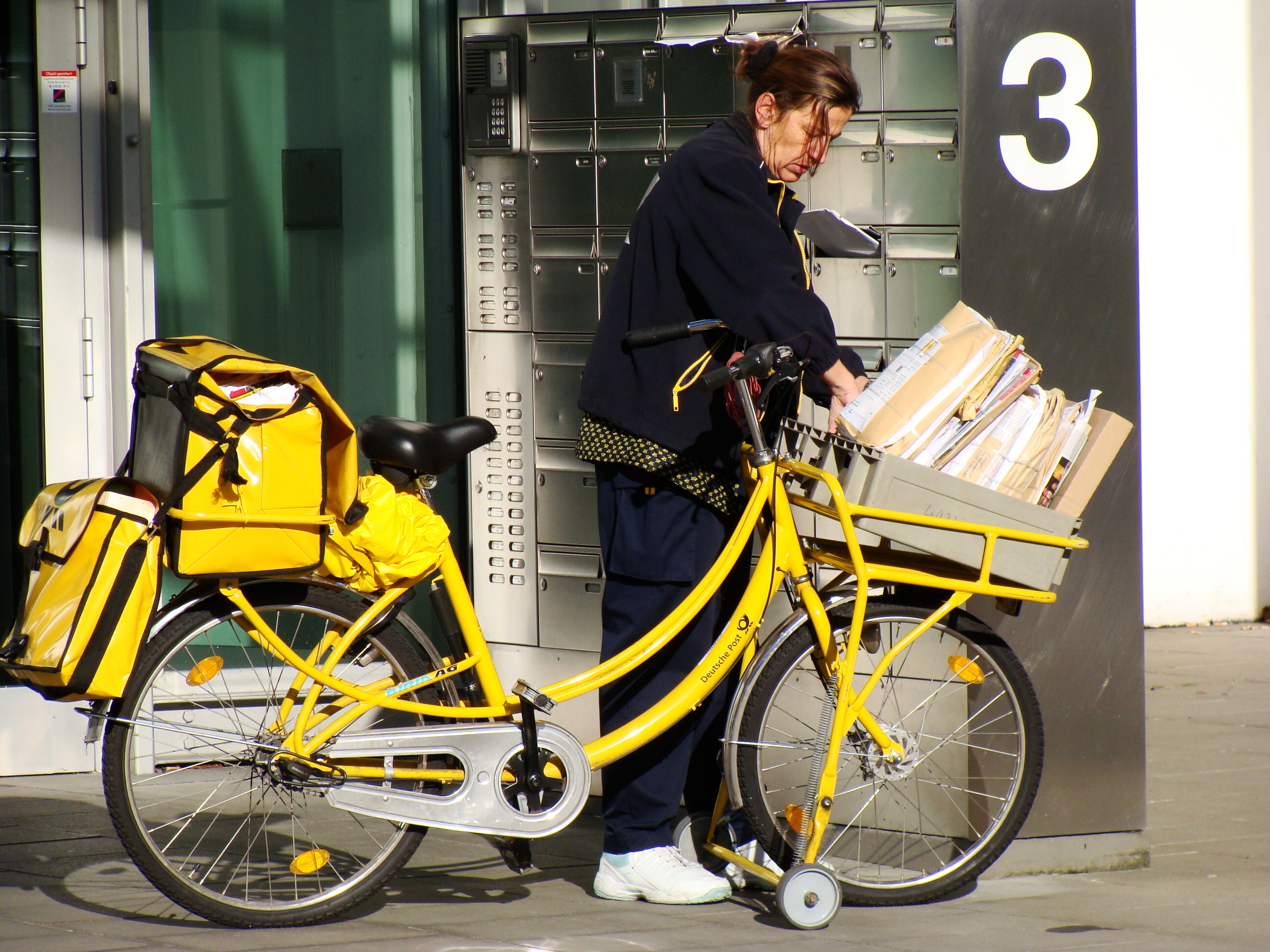 Bike courier фото