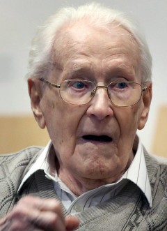 <span class="mw-page-title-main">Oskar Gröning</span> Accountant in Auschwitz (1921–2018)