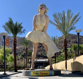 Forever Marilyn in Palm Springs.jpg