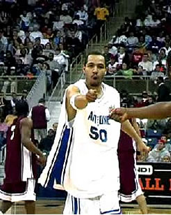 File:Robert "50" Martin after a 3-pointer.jpg