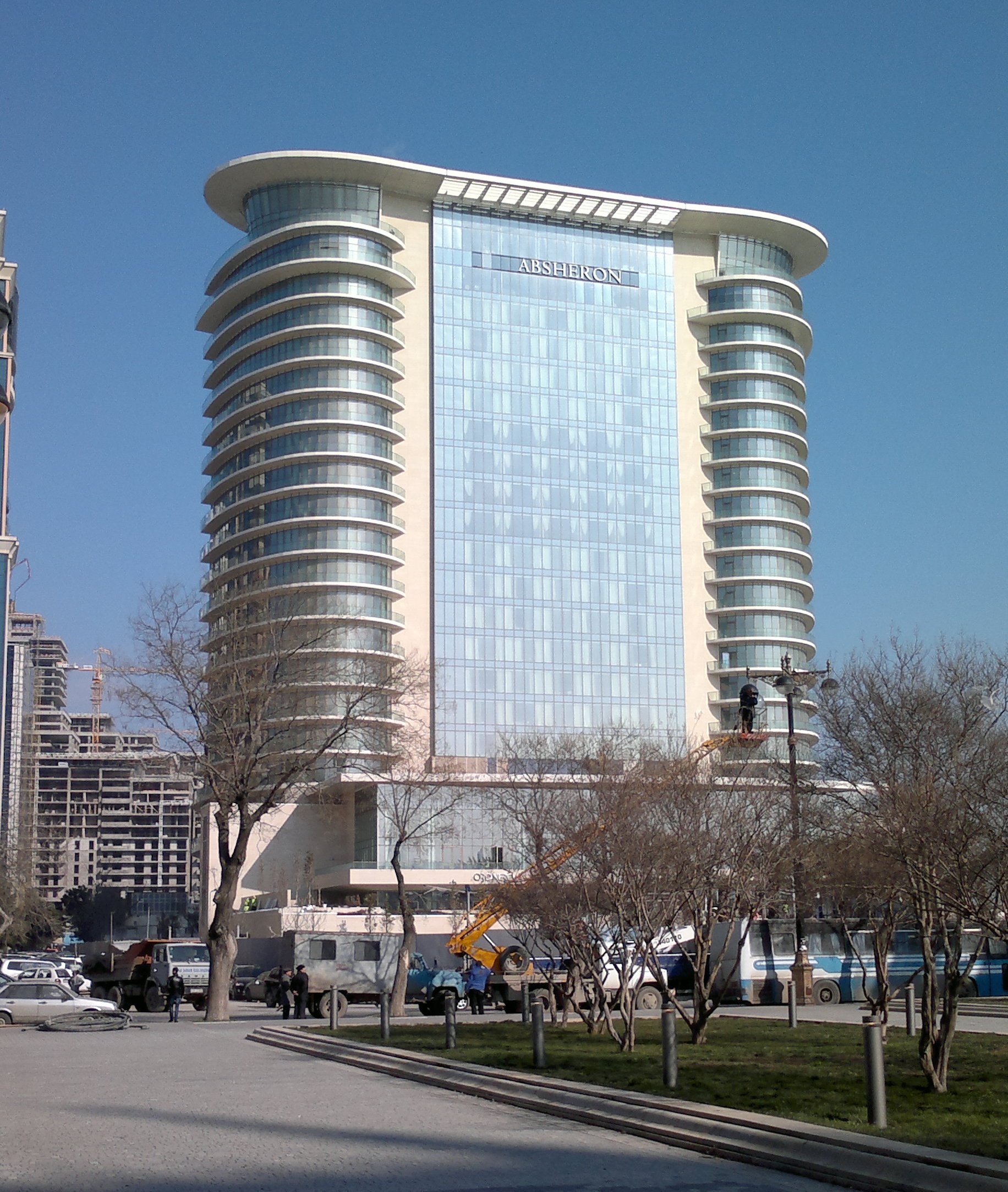 Hotel baku. Гостиница Апшерон в Баку. Апшерон Марриотт Баку. Отель Марриотт Баку. Азербайджан JW Marriott Absheron Baku.