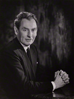 <span class="mw-page-title-main">Hugh Fraser (British politician)</span> British politician (1918–1984)