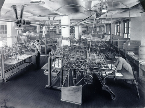 File:Street & Smith bindery room circa 1910.jpg