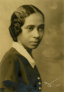 <span class="mw-page-title-main">Yvonne Walker-Taylor</span> American educator