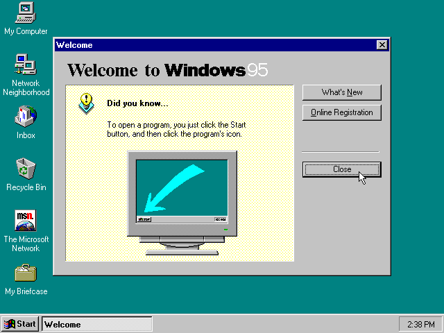 File:Windows 95 at first run.png