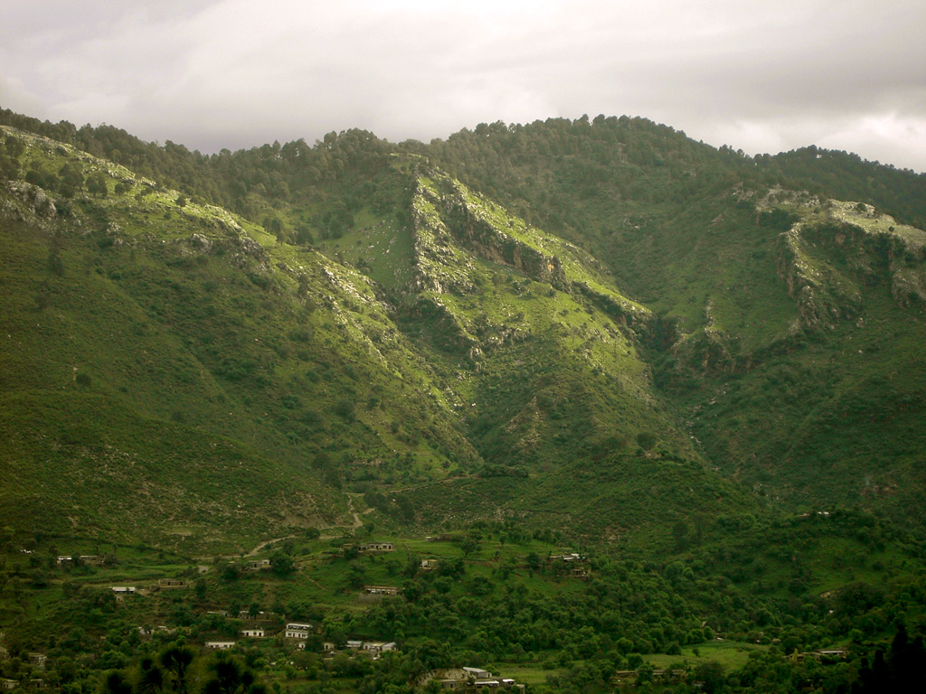 Margalla Hills - Wikipedia